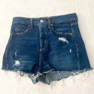 Old Navy High-Rise Distressed Blue Denim Shots and Black Cropped Top Size  6/S